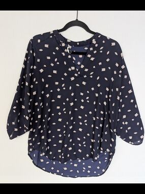 Lush Navy Blue V-Neck Printed Blouse with Cream Spots